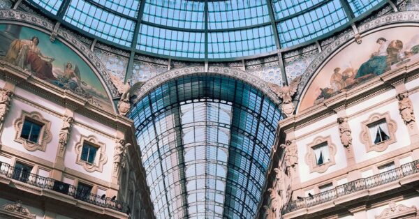 Le design révolutionnaire des plus belles serres-dômes en verre